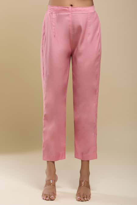 Samyukta Singhania_Pink Satin Embroidery V-neck Hand Painted Kurta Set _at_Aza_Fashions