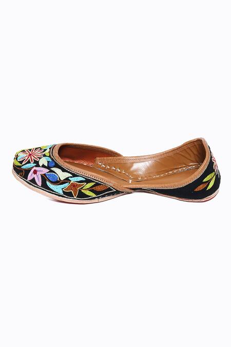 Buy NR By Nidhi Rathi Black Multicoloured Embroidered Leather Juttis Online at Aza Fashions Buy_NR By Nidhi Rathi_Black Multicoloured Embroidered Leather Juttis _Online_at_Aza_Fashions