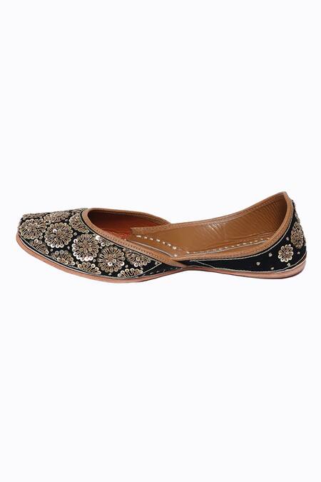 Buy_NR By Nidhi Rathi_Black Embellished Leather Ethnic Juttis _Online_at_Aza_Fashions