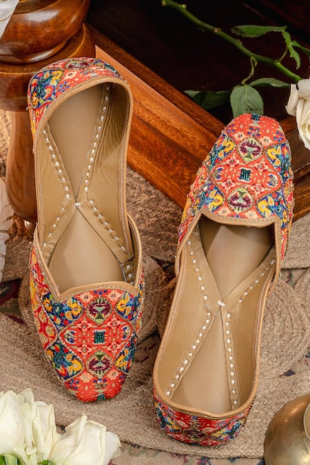 NR By Nidhi Rathi Printed Embellished Square-Toe Mojaris 