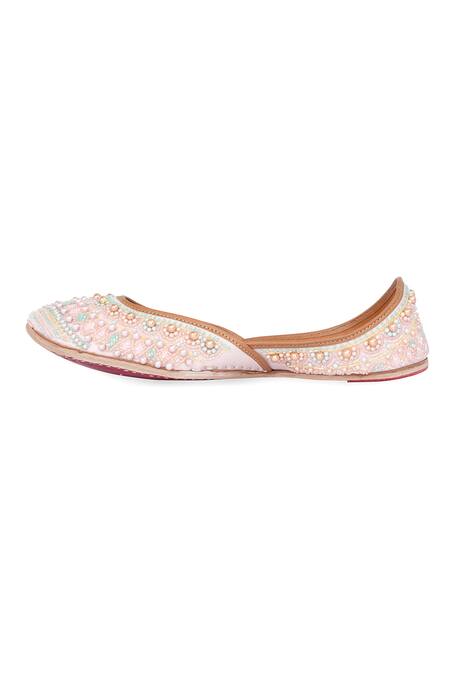 NR By Nidhi Rathi_Pink Embellished Square-toe Juttis _Online_at_Aza_Fashions