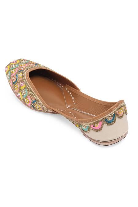 NR By Nidhi Rathi_Multi Color Multicolor Embroidered Ethnic Juttis _Online_at_Aza_Fashions