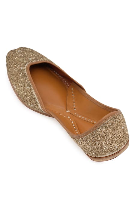 Buy_NR By Nidhi Rathi_Gold Embellished Ethnic Flat Juttis _Online_at_Aza_Fashions