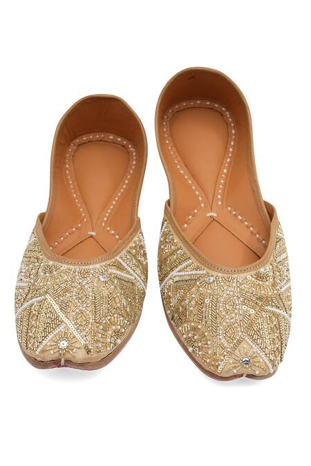 NR By Nidhi Rathi_Gold Handcrafted Leather Embellished Juttis _at_Aza_Fashions