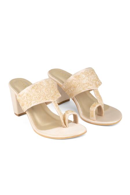 Buy_PEHRA_Beige Embroidery Kolhapuri Block Heels _Online_at_Aza_Fashions