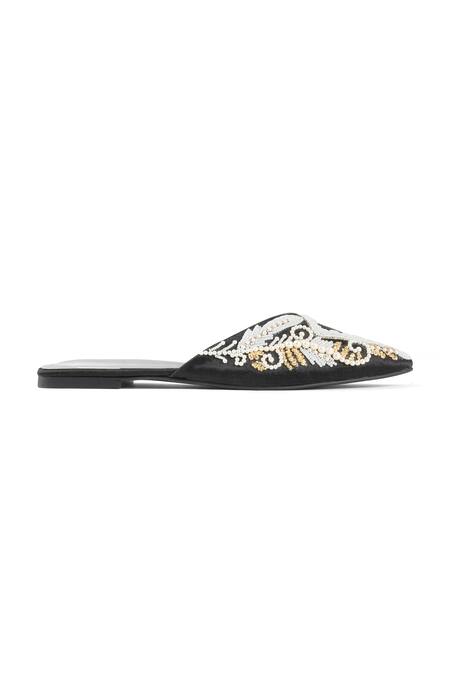 PEHRA_Black Overlap Cutwork Flats _Online_at_Aza_Fashions