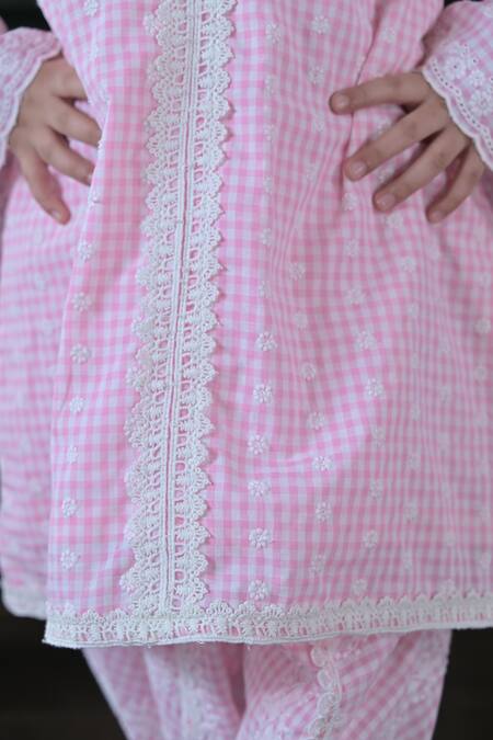 The Plum Bum_Pink Cotton Lace Gingham Check Kurta Set _Online_at_Aza_Fashions