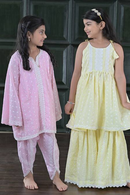Buy_The Plum Bum_Pink Cotton Lace Gingham Check Kurta Set _Online_at_Aza_Fashions