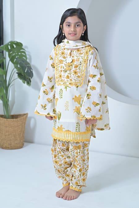 The Plum Bum White Cotton Lace Lily Designer Salwar Set 
