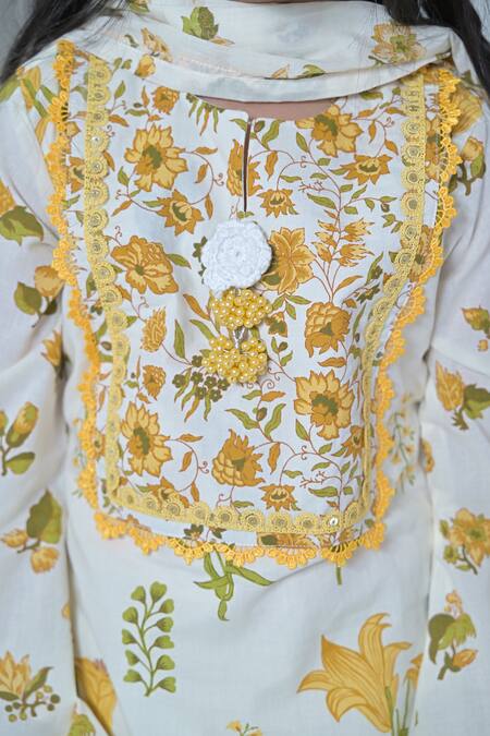 Buy_The Plum Bum_White Cotton Lace Lily Designer Salwar Set 