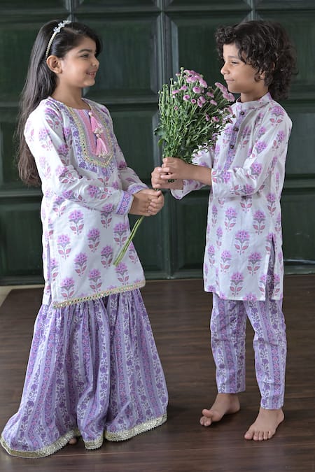 Buy_The Plum Bum_White Cotton Embroidery White-purple Floral Kurta Set 