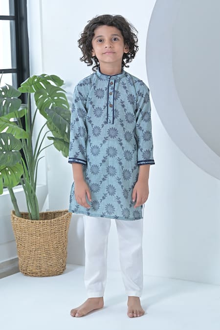 The Plum Bum Blue Cotton Embroidery Threadwork Kurta Set 