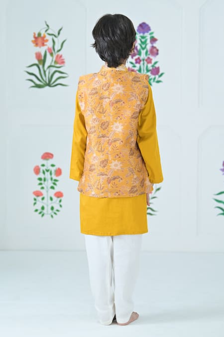 The Plum Bum Floral Chanderi Nehru Jacket Set 