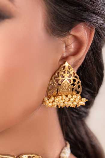 Anana_Gold Plated Pearls Choker Necklace And Earring Set _Online_at_Aza_Fashions