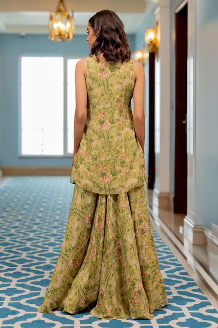 Shop Paulmi And Harsh Green Georgette, Shantoon Embroidery V-neck Floral Printed Kurta Sharara Set at Aza Fashions Shop_Paulmi And Harsh_Green Georgette, Shantoon Embroidery V-neck Floral Printed Kurta Sharara Set _at_Aza_Fashions