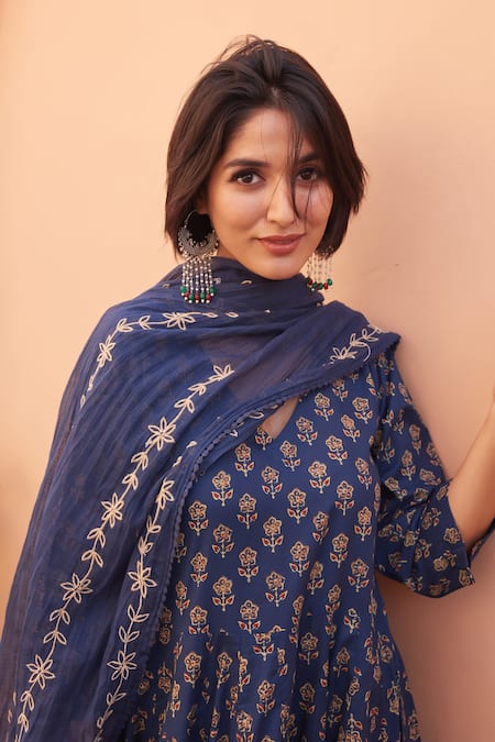 Buy_Gulabo Jaipur_Blue Cotton Embroidery V-neck Designer Anarkali Set _Online_at_Aza_Fashions