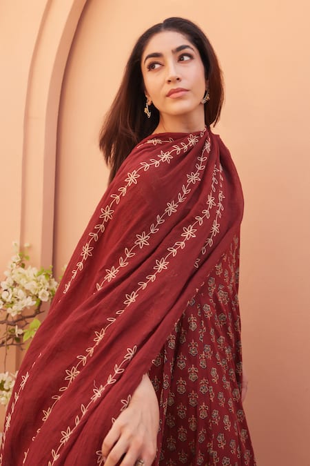 Buy_Gulabo Jaipur_Red Cotton Embroidery Round Neck Designer Anarkali Set _Online_at_Aza_Fashions