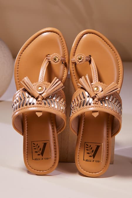 House Of Vian Kolhita Beige Kolhapuris