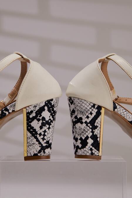 Buy House Of Vian White Lilith Snakeskin Heels Online at Aza Fashions Buy_House Of Vian_White Lilith Snakeskin Heels _Online_at_Aza_Fashions