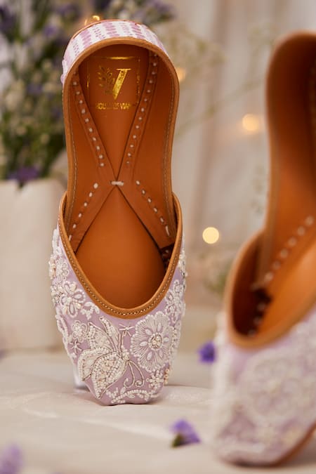 Buy_House Of Vian_Purple Designer Lilac Embroidered Juttis _Online_at_Aza_Fashions