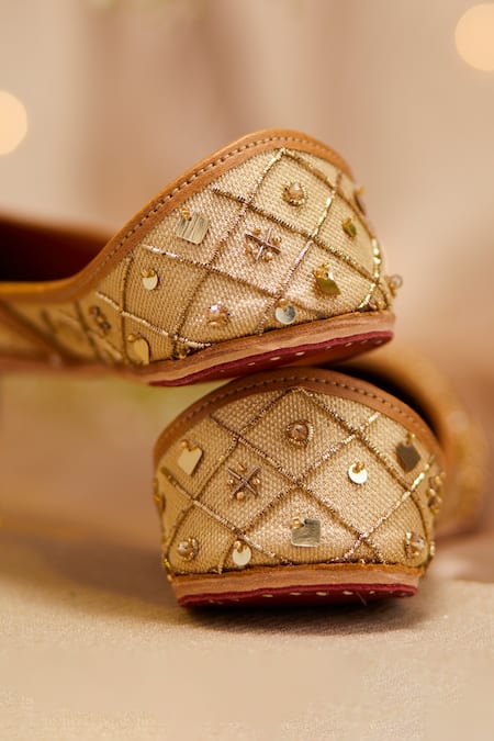 House Of Vian_Gold Embellished Juttis _Online_at_Aza_Fashions