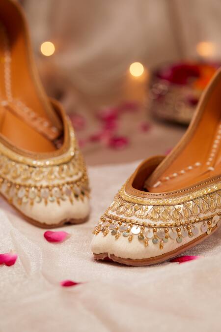 Buy_House Of Vian_Gold Embellished Designer Juttis _Online_at_Aza_Fashions