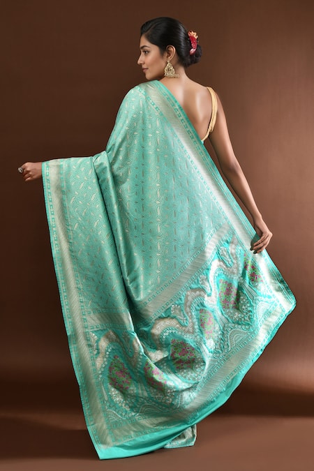 Samyukta Singhania Leaf Woven Banarasi Silk Saree With Running Blouse 