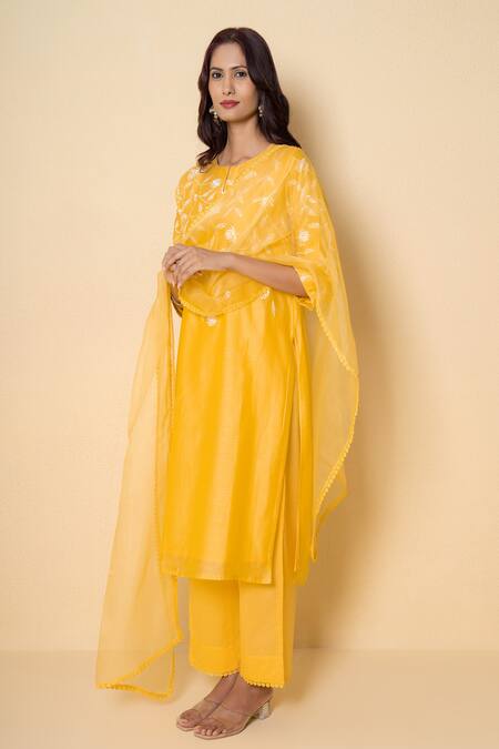 Buy_Kameez_Yellow Chanderi, Cotton, Organza Embroidery Round Neck Amber Flora Suit Set _Online_at_Aza_Fashions