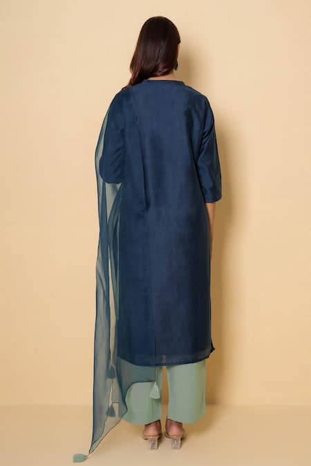 Kameez Blue Orchid Floral Embroidered Chanderi Suit Set 