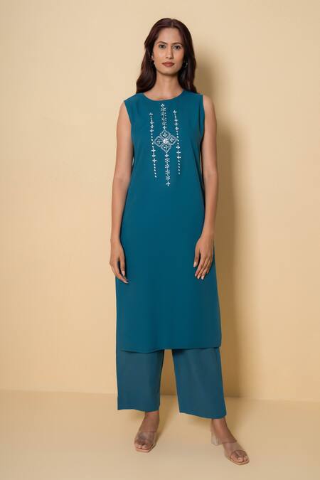 Buy Kameez Teal Cotton, Chanderi Embroidery Round , Open Ocean Dew Kurta Set Online at Aza Fashions Buy_Kameez_Teal Cotton, Chanderi Embroidery Round , Open Ocean Dew Kurta Set _Online_at_Aza_Fashions