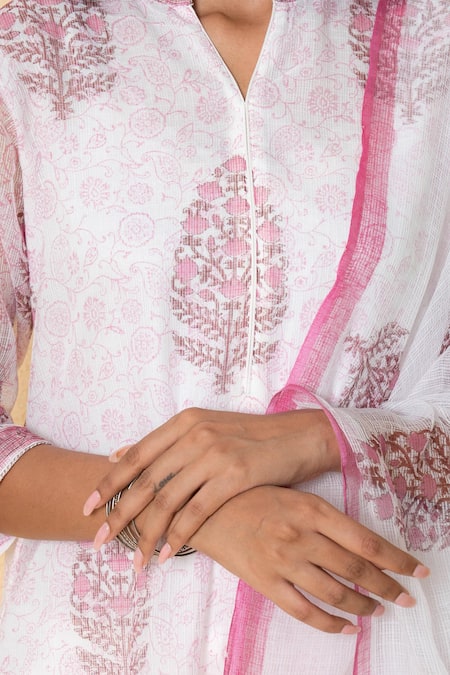 Buy_Kameez_White Kota Doria, Cotton Mandarin Collar Rose Block Print Suit Set _Online_at_Aza_Fashions