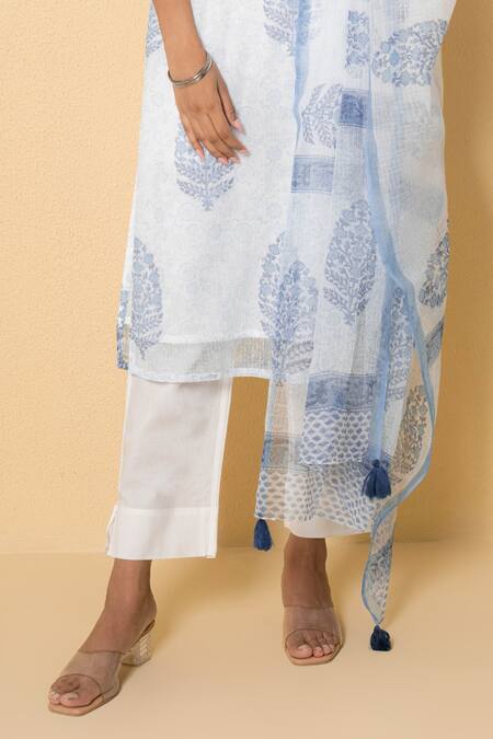 Buy_Kameez_White Kota Doria, Cotton Mandarin Collar Porcelain Blue Block Print Suit Set _Online_at_Aza_Fashions