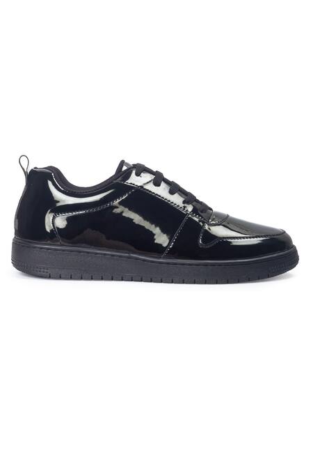 Buy_Domani_Black Doms Leather Tie Up Sneakers _Online_at_Aza_Fashions