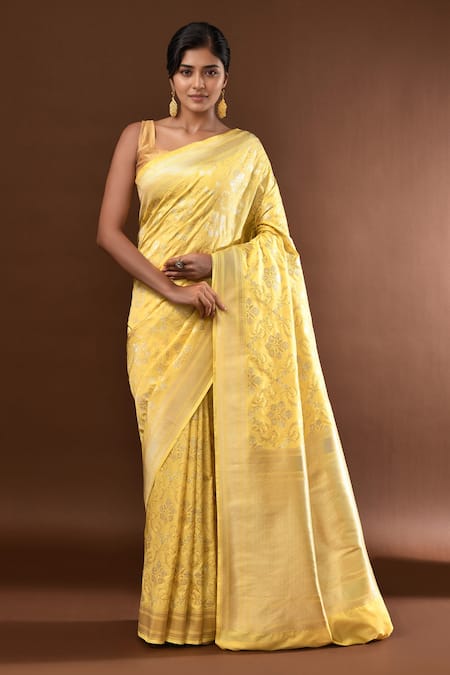 Samyukta Singhania Flower Weave Banarasi Silk Saree With Running Blouse 