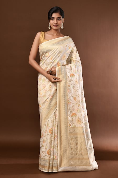 Samyukta Singhania Flower Weave Banarasi Silk Saree With Running Blouse 