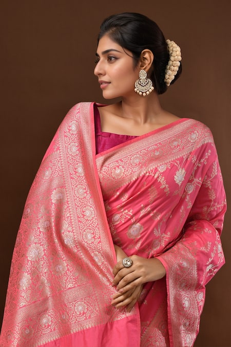 Shop Samyukta Singhania Peach Flower Weave Banarasi Silk Saree With Running Blouse Online at Aza Fashions Shop_Samyukta Singhania_Peach Flower Weave Banarasi Silk Saree With Running Blouse _Online_at_Aza_Fashions
