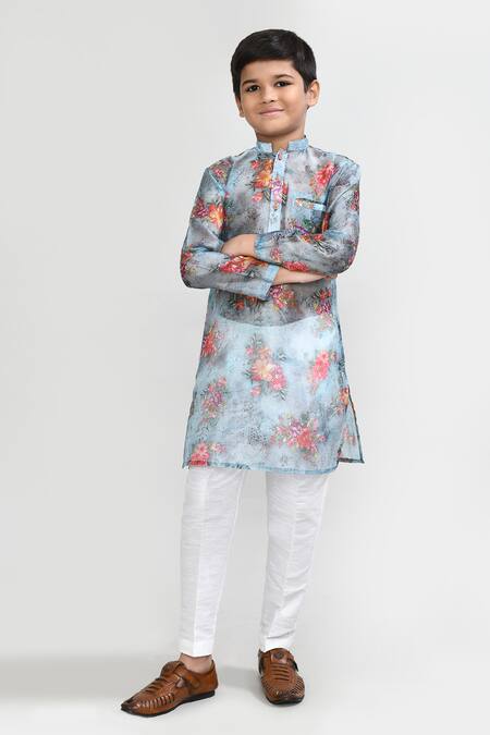 Buy_Petite Pomme_Green Georgette, Silk Sea Digital Print Kurta Set _Online_at_Aza_Fashions