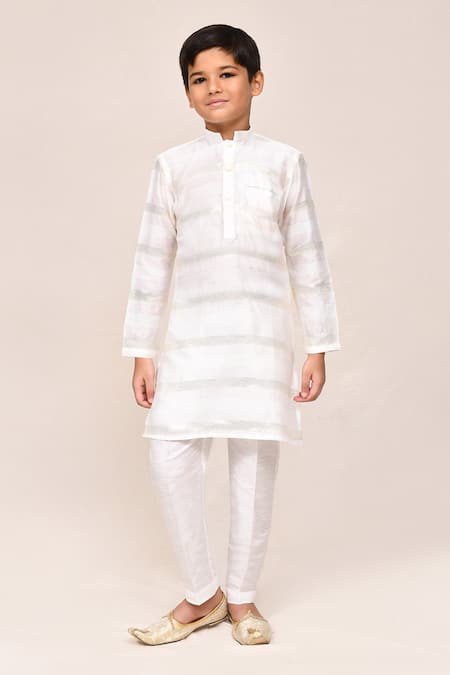 Petite Pomme Off White Jaquard Silk Kurta & Pant Set 