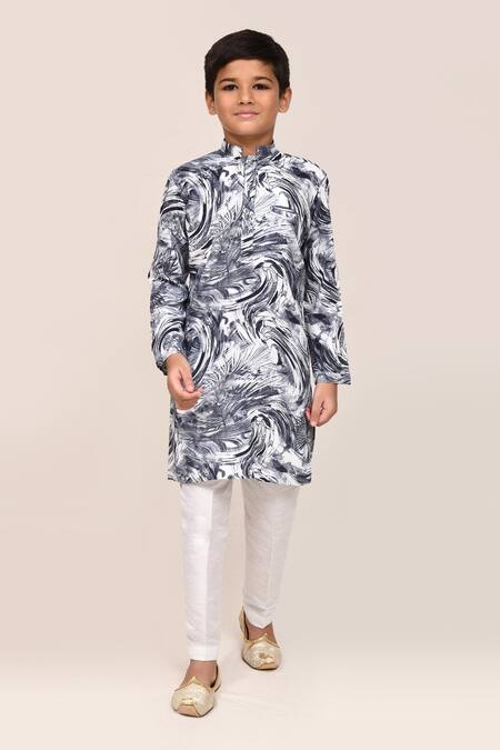 Buy_Petite Pomme_Gray Cotton, Silk Grey Digital Print Kurta And White Pant Set _Online_at_Aza_Fashions