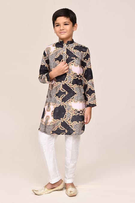 Petite Pomme Black Digital Print Kurta & White Pant Set 