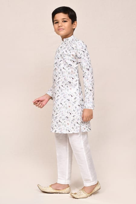 Shop_Petite Pomme_White Cotton, Silk Zari Work Kurta And Pant Set _Online_at_Aza_Fashions