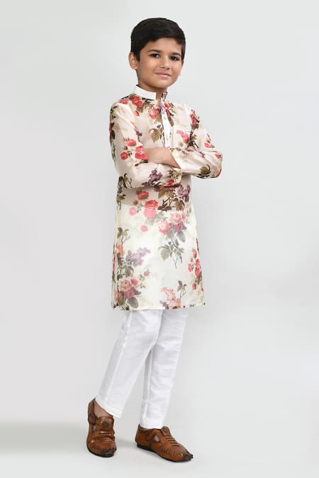 Petite Pomme_Cream Georgette, Silk Floral Print Kurta And Pant Set _at_Aza_Fashions