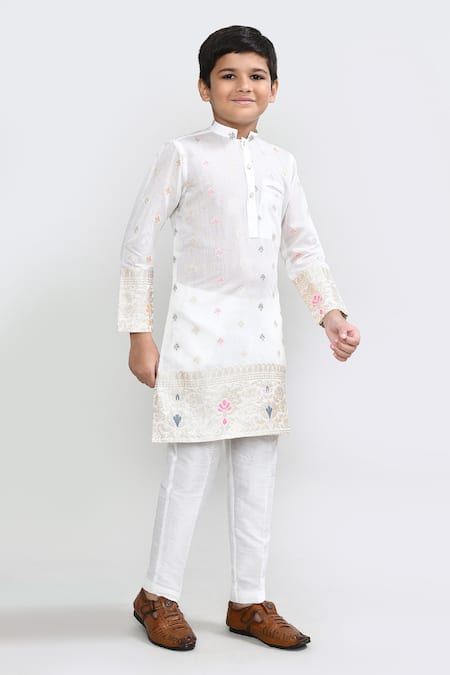 Petite Pomme_White Jacquard, Silk Embroidery Kurta Pant Set _at_Aza_Fashions