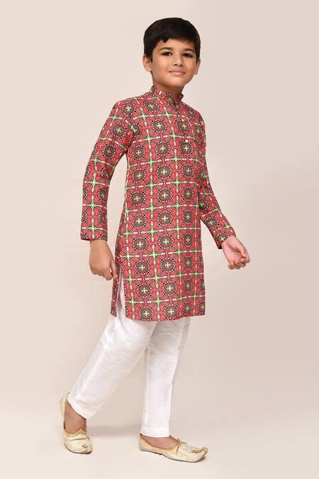 Petite Pomme_Red Cotton Printed Kurta And White Pant Set _at_Aza_Fashions
