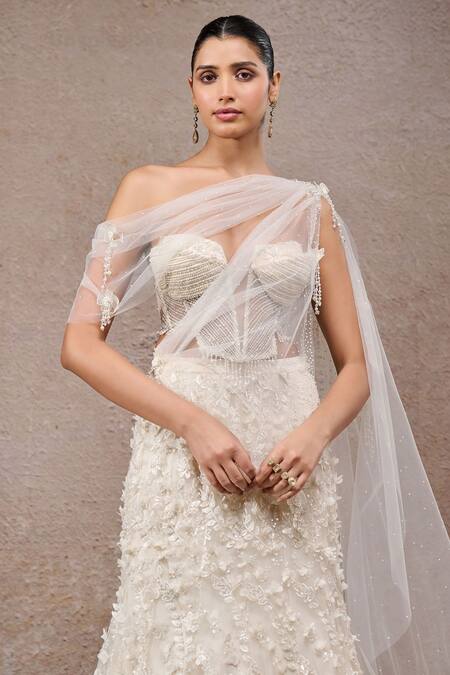 Tarun Tahiliani_Ivory Net, Tulle Beads, Pearls, Sequins Sweetheart Embroidered Lehenga Saree Set _Online_at_Aza_Fashions