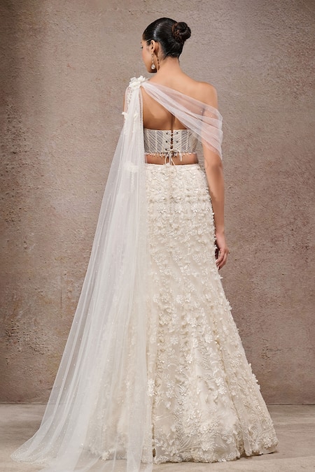 Tarun Tahiliani Ivory Embroidered Lehenga Saree Set 