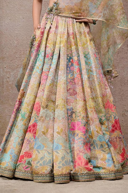 Tarun Tahiliani_Pink Chanderi, Satin, Silk Beads, Sequins Sweetheart Neck Designer Lehenga Set _Online_at_Aza_Fashions
