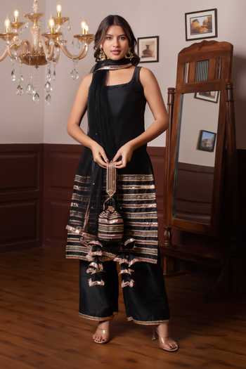 Buy Pomcha Jaipur Black Cotton, Silk, Net Gota Patti Square Neck Kurta Set at Aza Fashions Buy_Pomcha Jaipur_Black Cotton, Silk, Net Gota Patti Square Neck Kurta Set _at_Aza_Fashions