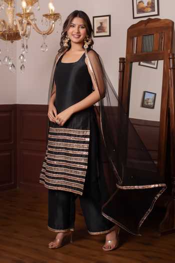 Buy Pomcha Jaipur Black Cotton, Silk, Net Gota Patti Square Neck Kurta Set Online at Aza Fashions Buy_Pomcha Jaipur_Black Cotton, Silk, Net Gota Patti Square Neck Kurta Set _Online_at_Aza_Fashions