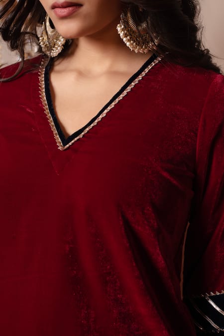 Shop_Pomcha Jaipur_Maroon Velvet Gota Patti, Embroidery V-neck Kurta Pant Set _Online_at_Aza_Fashions